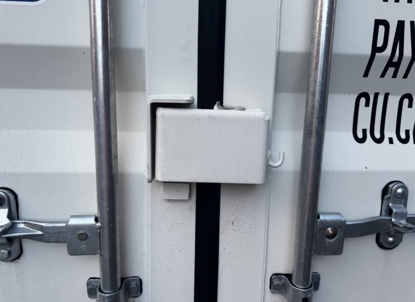 Prix conteneur 20 pieds premier voyage neuf france livraison container contenaire cache cadenas