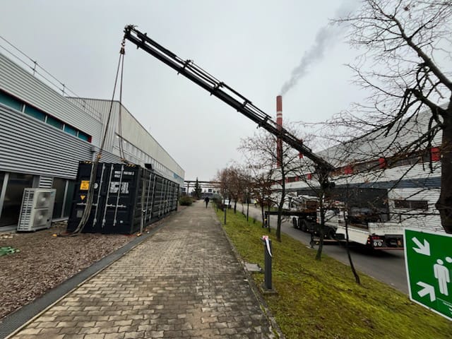Livraison d'un container 40 pieds open-side Cubner pour une brasserie à Strasbourg