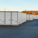 Dépôt de containers maritimes neufs Cubner en France — stockage et livraison