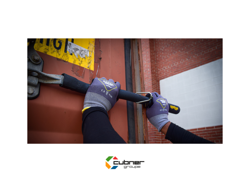 Bras de levier OpnBar pour portes de conteneur maritime Cubner (2)